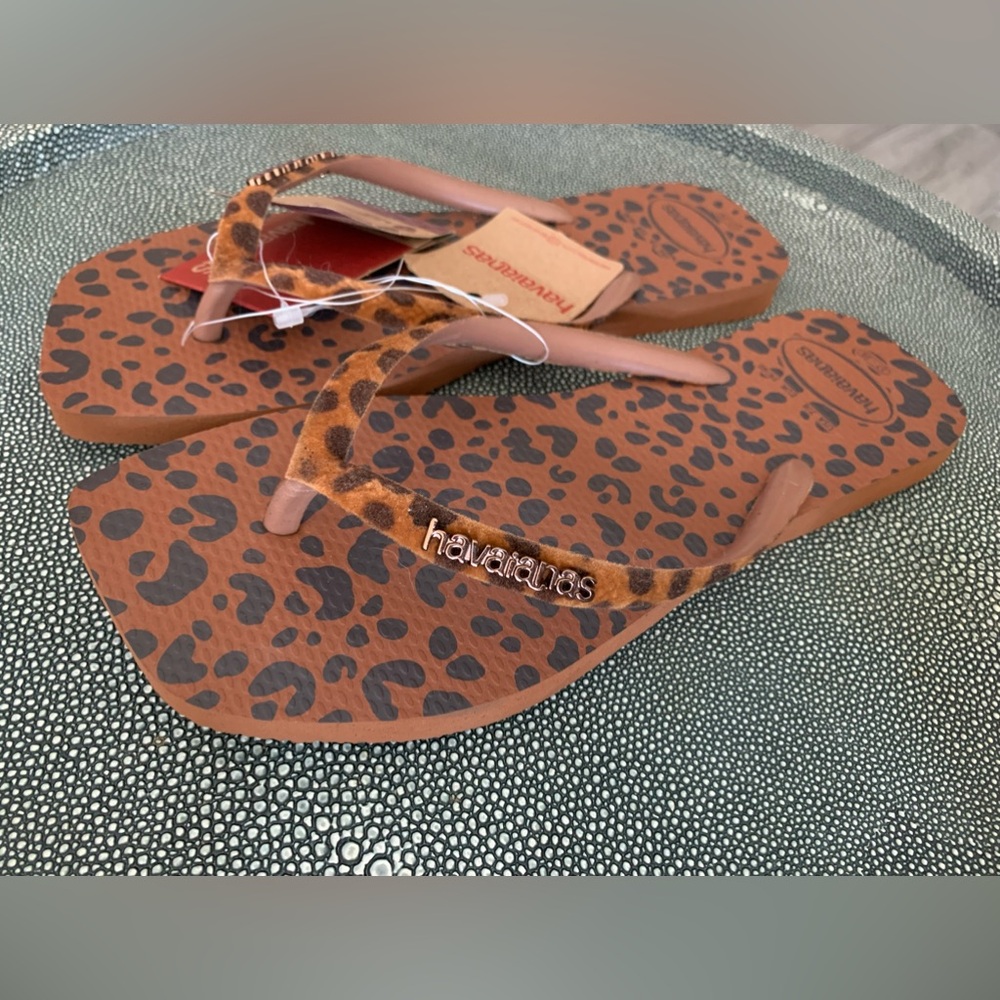Havaianas NWT Women’s Flip Flops Beach Sandals  size US 7/8 ~ Cheetah - Picture 5 of 13